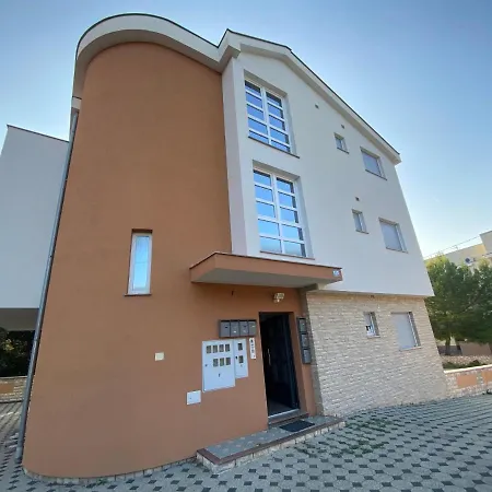 Apartment Misko Petrcane
